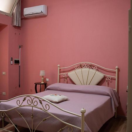 Mandevilla Home Caiazzo Екстериор снимка