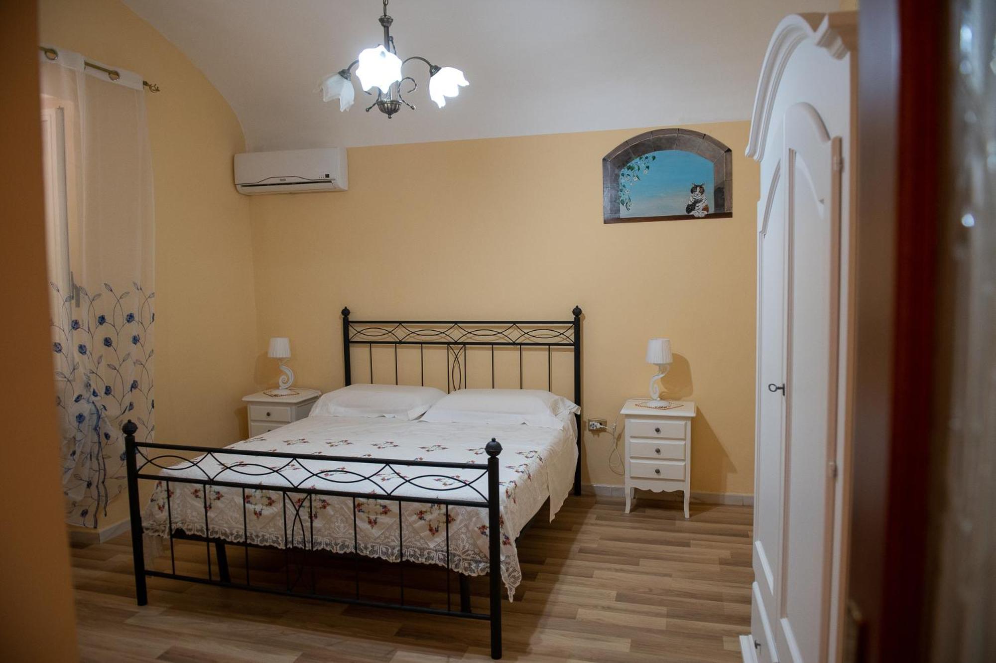 Mandevilla Home Caiazzo Екстериор снимка